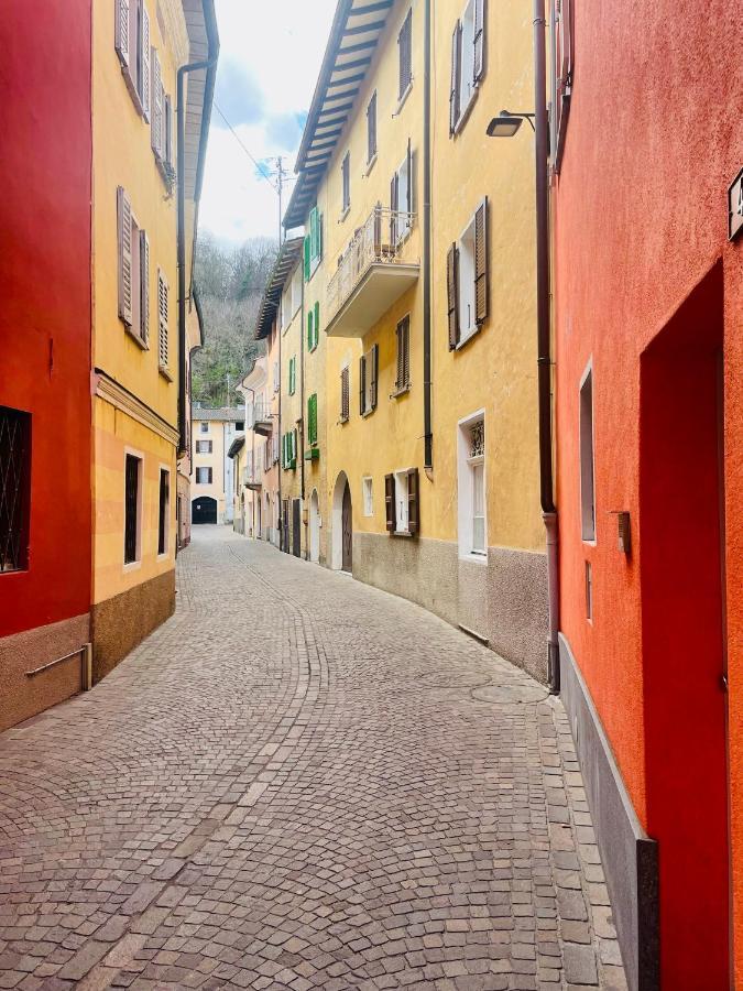 Elegantes Haus In Der Altstadt Caslano Luaran gambar